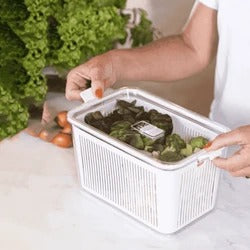 Pote Hermético Slim Multiuso Branco 4,4 Litros